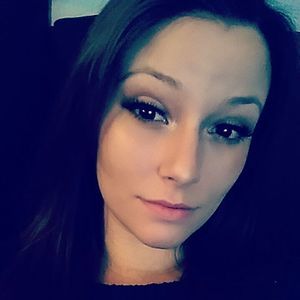 Meet your Posher, Alisha